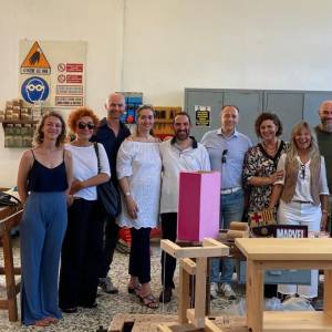 Gli operatori del Club Job insieme all'assessore Moreno Bruni